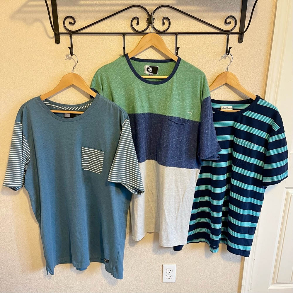 O'Neill, Volcom, Lucky  Blue T-Shirt with Pocket XXL